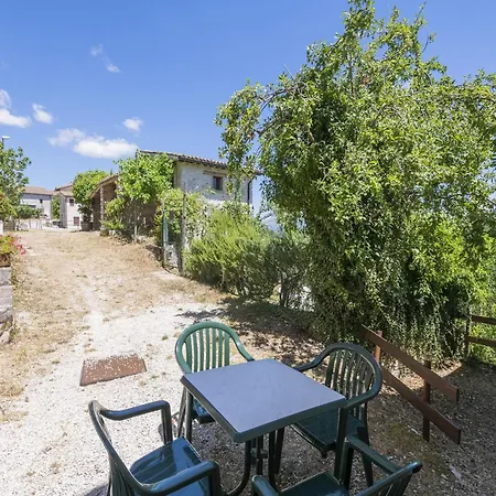 Quiet In With Swimming Pool A Few Kilometers From Rasiglia Sellano