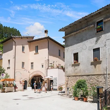 Hébergement de vacances Holiday Home In Sellano With Private Pool Sellano