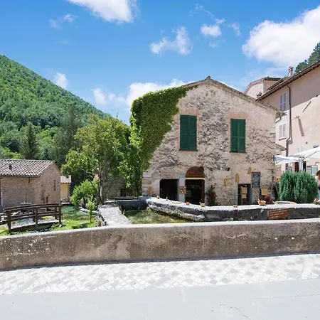 Holiday Home In Sellano With Private Pool *