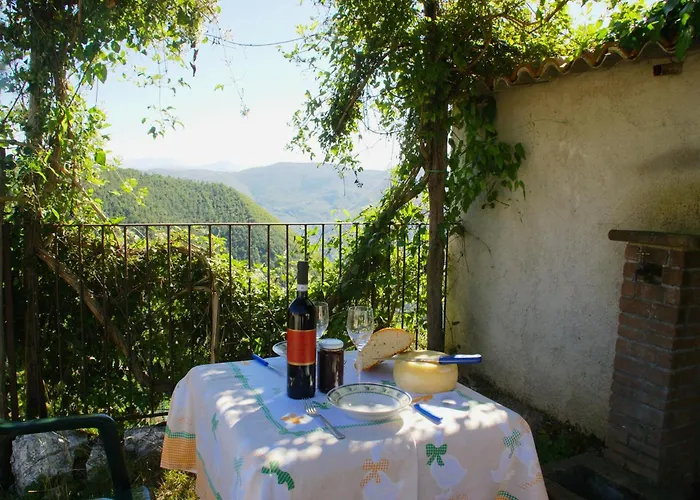 Casa de Férias Quiet In With Swimming Pool A Few Kilometers From Rasiglia